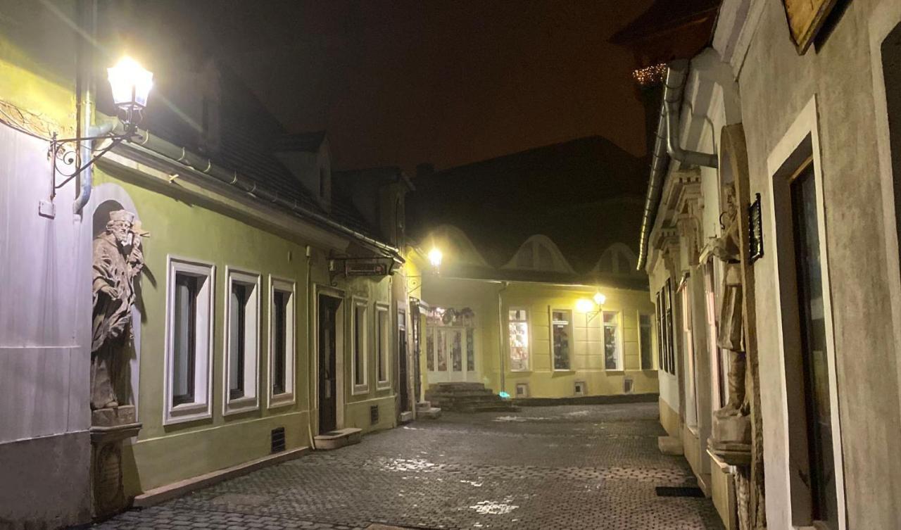 Hosoek Tornya Apartman Kőszeg Exterior foto